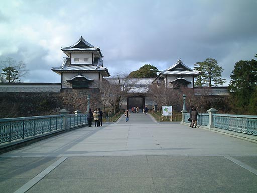 /sv-kenroku/gazo512/gazo011223/jo-ishikawamon103.jpg