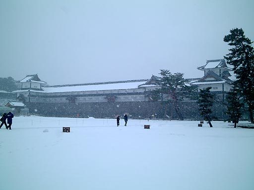/sv-kenroku/gazo512/gazo020106/jo-50ken081.jpg