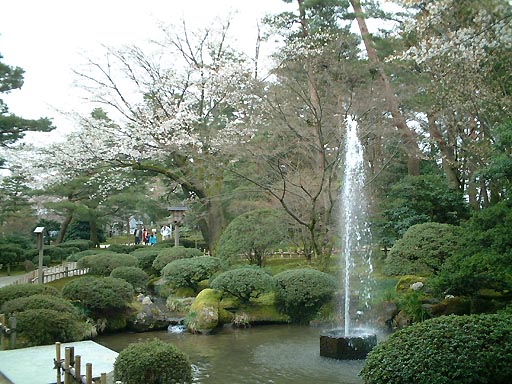 /sv-kenroku/gazo512/gazo020330/ken-funsui066.jpg