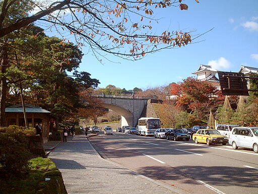 /sv-kenroku/gazo512/gazo031123/jo-ishikawamon7113.jpg