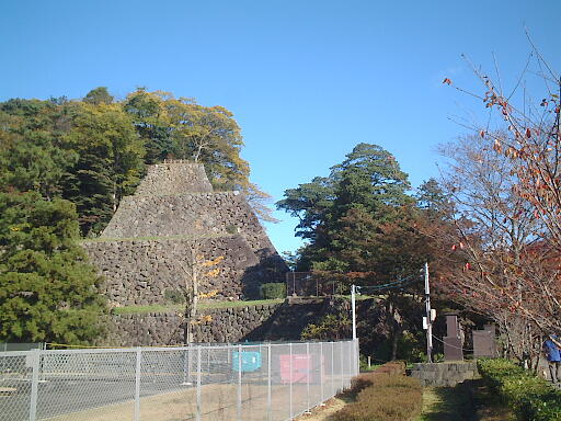 /sv-kenroku/gazo512/gazo031123/jo-tatsumi7025.jpg