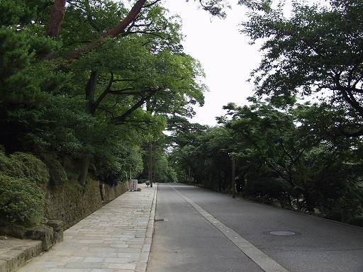 /sv-kenroku/gazo512/gazo040703/ken-renchimon7030483.jpg