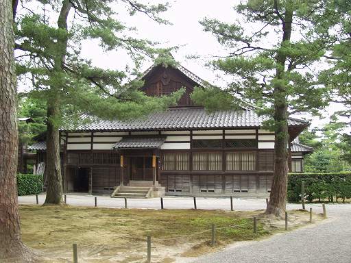 /sv-kenroku/gazo512/gazo040703/ken-tsudatei7030432.jpg